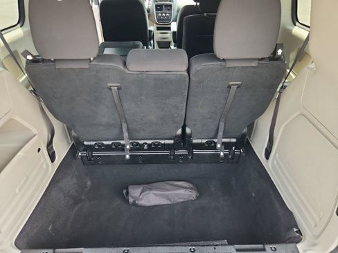 Used 2017 Dodge Grand Caravan SE w/ Power Window Group FWD image 15