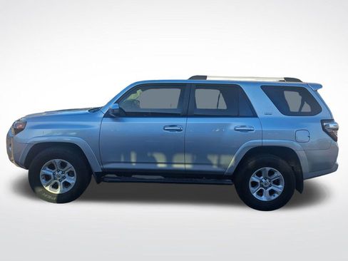Used 2021 Toyota 4Runner SR5 image 8