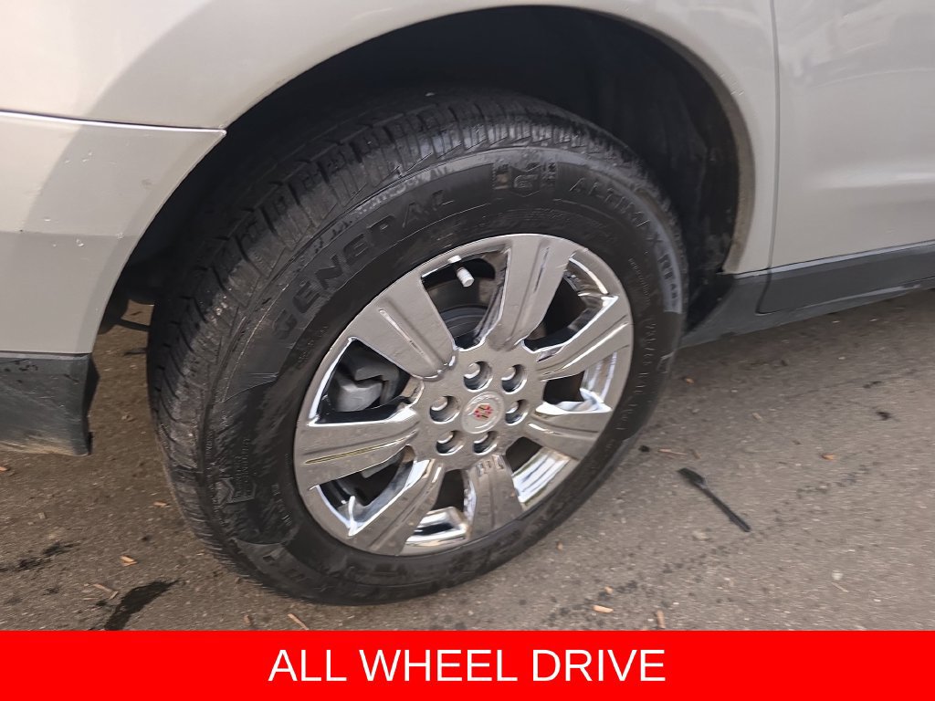 Used 2014 Cadillac SRX Luxury w/ Driver Awareness Package AWD/4WD image 32