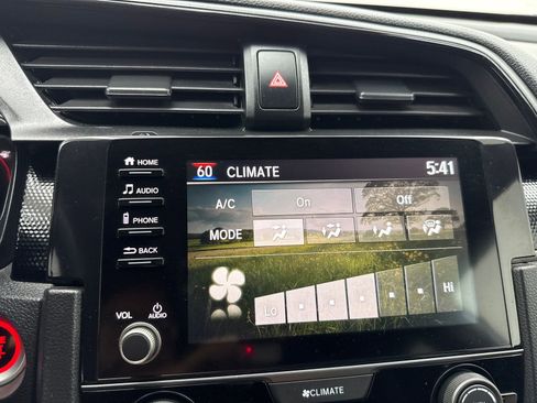 Used 2021 Honda Civic Sport image 27
