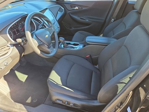 Used 2024 Chevrolet Malibu LT image 14