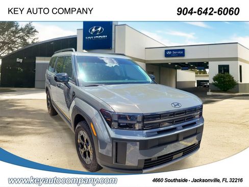 Used 2025 Hyundai Santa Fe XRT AWD/4WD image 1