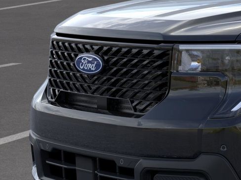 New 2026 Ford Maverick Lariat w/ Black Appearance Package image 18