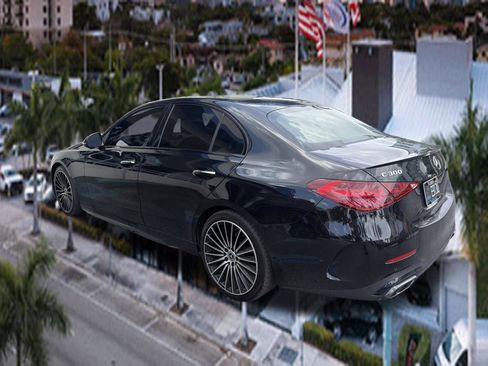 Used 2023 Mercedes-Benz C 300 Sedan image 15