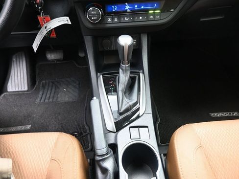 Used 2016 Toyota Corolla L image 13