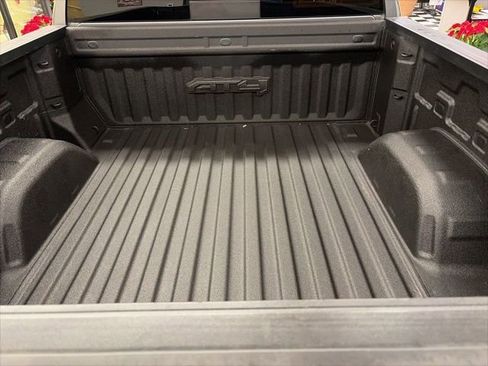 Used 2020 GMC Sierra 1500 AT4 w/ AT4 Premium Package image 11