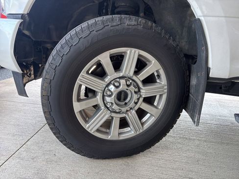 Used 2019 Ford F250 Limited image 42