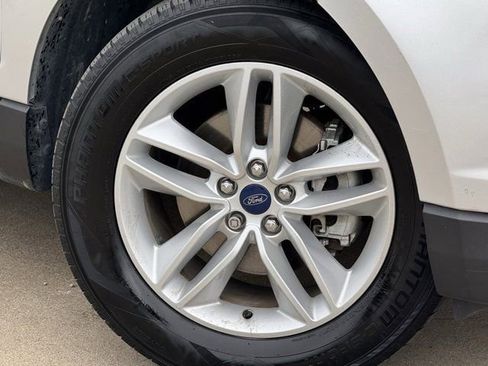 Used 2018 Ford Edge SEL w/ Equipment Group 201A FWD image 33