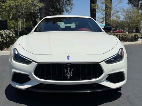 Used 2021 Maserati Ghibli S GranSport RWD image 13