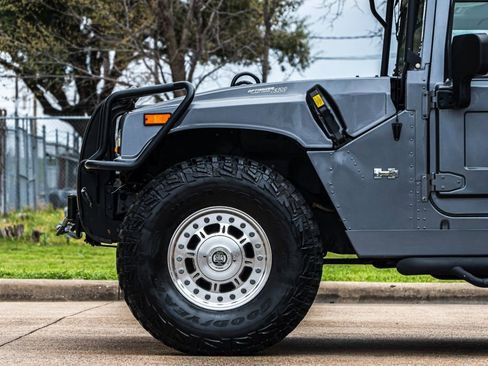 Used 2004 HUMMER H1 4-Door Wagon AWD/4WD image 47