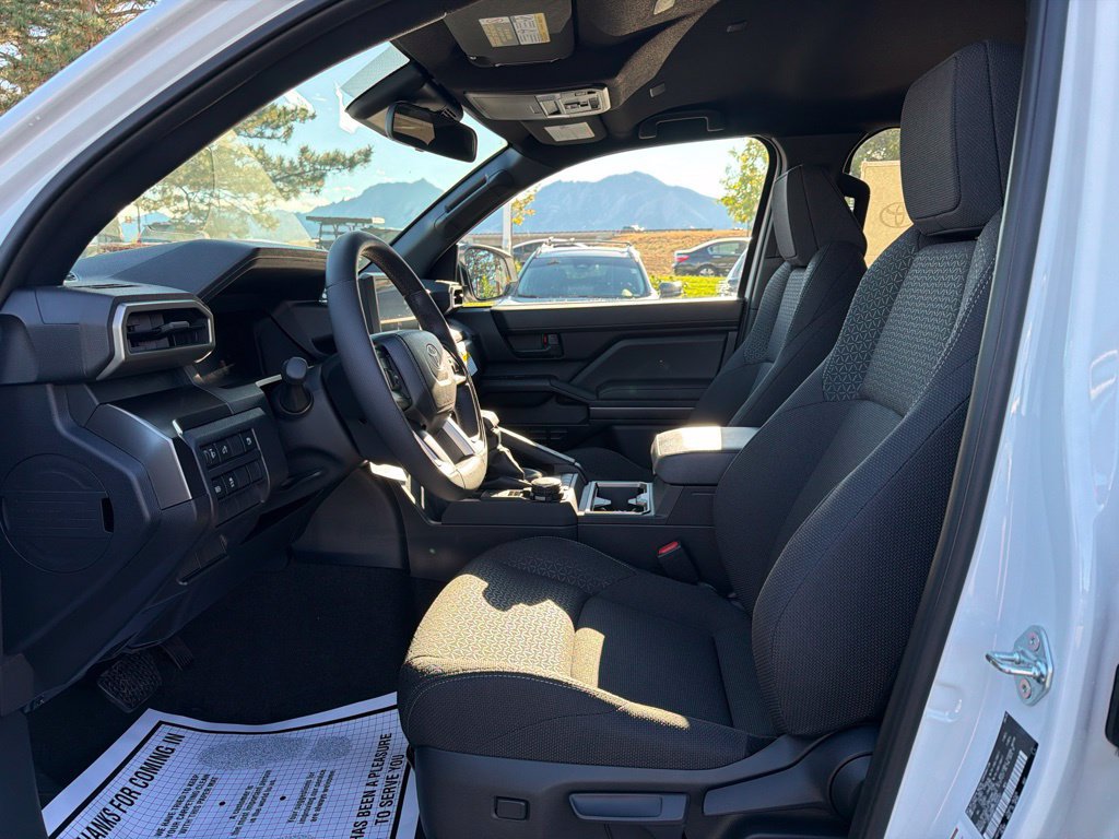 Used 2026 Toyota 4Runner SR5 AWD/4WD image 24