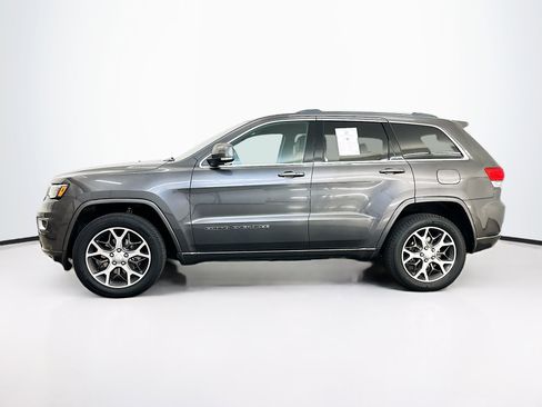 Used 2018 Jeep Grand Cherokee Limited image 4