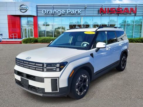 Used 2025 Hyundai Santa Fe SEL image 4