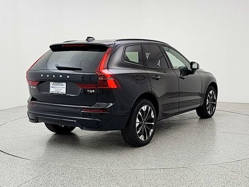 New 2026 Volvo XC60 T8 Plus w/ Protection Package Premier AWD/4WD image 5