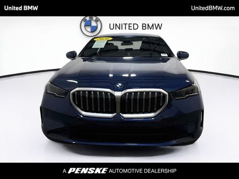 Certified 2026 BMW 530i RWD image 2