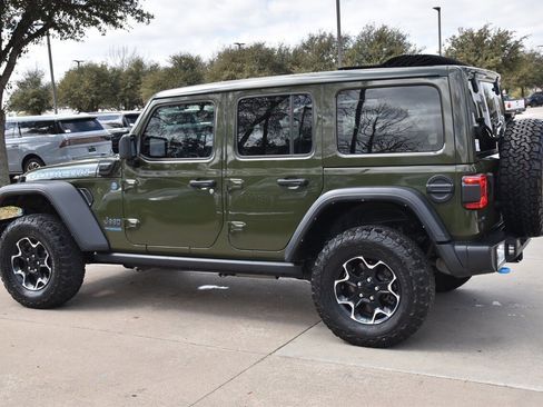 Used 2022 Jeep Wrangler Unlimited Rubicon 4xe w/ Cold Weather Group image 11