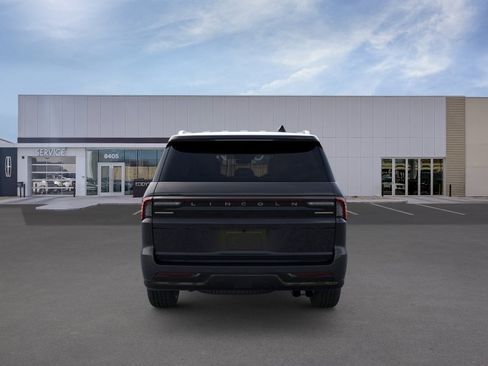 New 2026 Lincoln Navigator Black Label AWD/4WD image 5