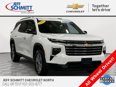 Certified 2025 Chevrolet Traverse LT