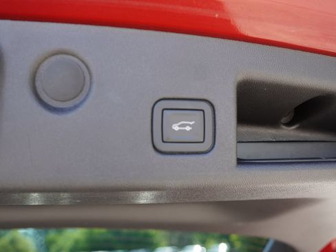 Certified 2024 Chevrolet Equinox LT AWD/4WD image 21