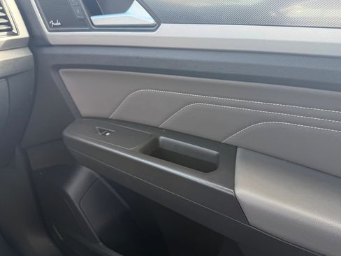 Used 2023 Volkswagen Atlas Cross Sport SEL Premium R-Line image 22