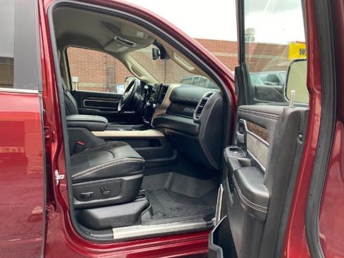 Used 2021 RAM 3500 Laramie w/ Max Tow Package image 11