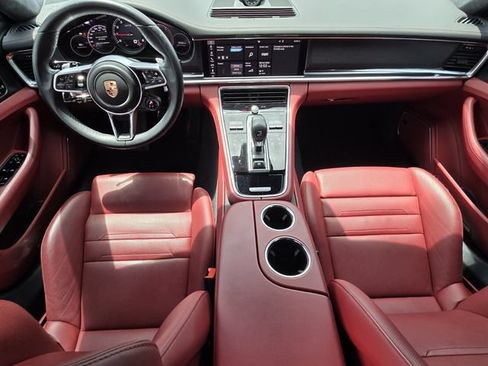 Used 2020 Porsche Panamera GTS AWD/4WD image 11
