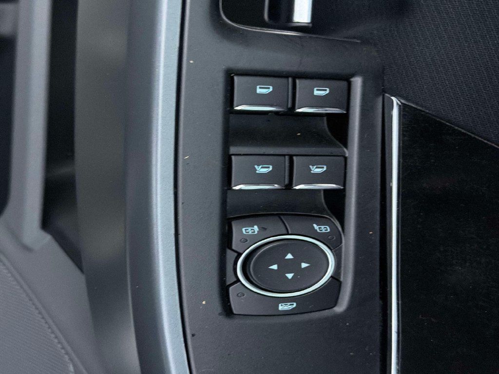 Used 2022 Ford F150 XLT w/ Equipment Group 302A High AWD/4WD image 19
