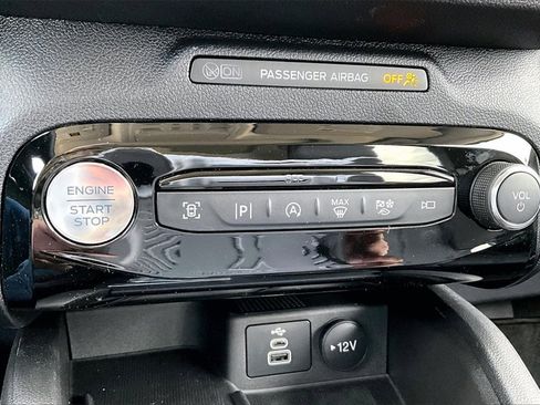 New 2026 Ford Escape Platinum w/ Premium Technology Package image 20