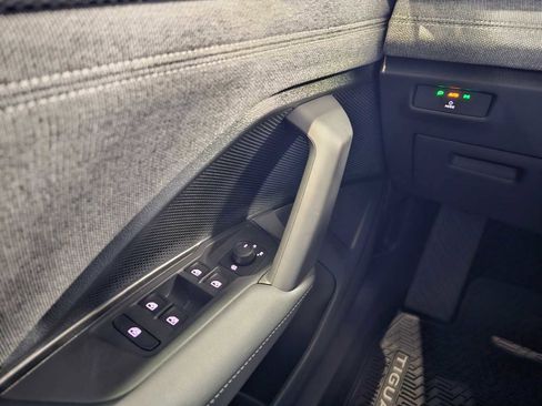 New 2025 Volkswagen Tiguan S image 35