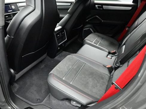 Certified 2023 Porsche Cayenne GTS AWD/4WD image 15