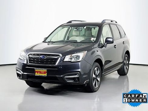 Used 2017 Subaru Forester 2.5i Premium AWD/4WD image 3