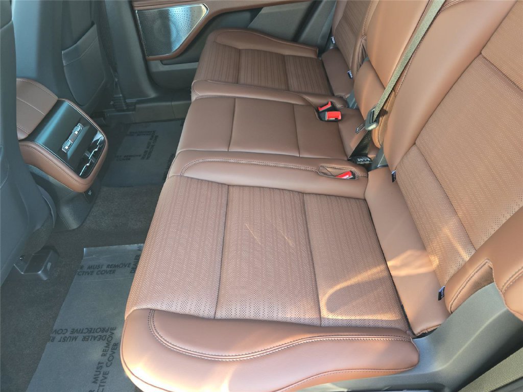 New 2026 Lincoln Nautilus Reserve AWD/4WD image 11