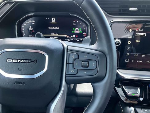 Used 2025 GMC Sierra 1500 Denali Ultimate AWD/4WD image 22