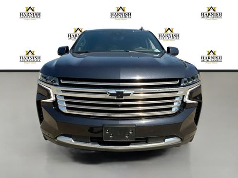 Used 2024 Chevrolet Suburban High Country w/ Advanced Technology Package AWD/4WD image 8