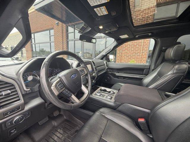 Used 2020 Ford Expedition XLT w/ Equipment Group 202A AWD/4WD image 14