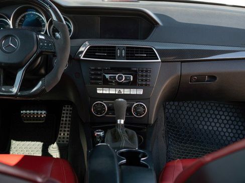 Used 2012 Mercedes-Benz C 63 AMG Coupe image 32