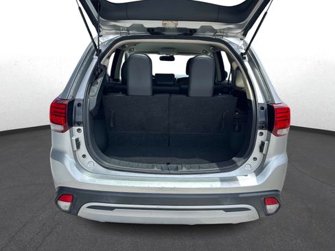 Used 2019 Mitsubishi Outlander SEL FWD image 11