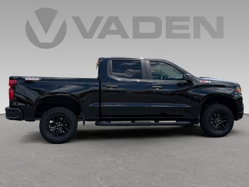 Used 2024 Chevrolet Silverado 1500 Custom Trail Boss AWD/4WD image 7