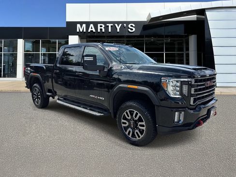 Used 2022 GMC Sierra 2500 AT4 w/ Snow Plow Prep/Camper Package AWD/4WD image 1
