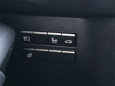 Used 2018 Lexus NX 300h AWD image 31