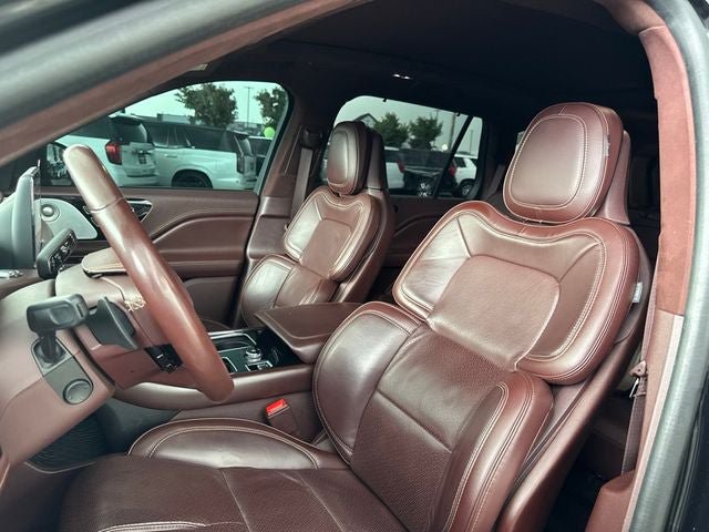 Used 2024 Lincoln Aviator Black Label w/ Dynamic Handling Package AWD/4WD image 16