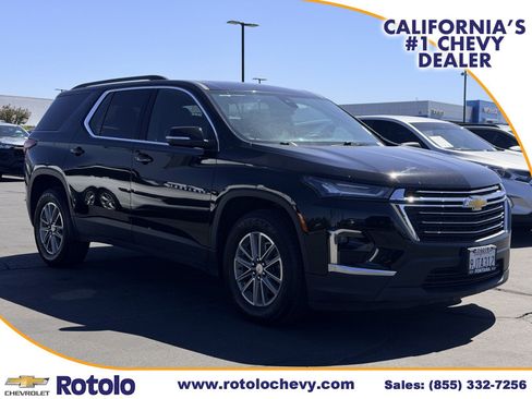 Used 2023 Chevrolet Traverse LT AWD/4WD image 1
