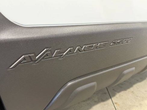 Used 2003 Chevrolet Avalanche 2500 AWD/4WD image 15