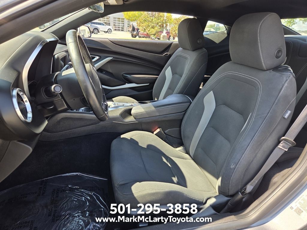 Used 2021 Chevrolet Camaro LS RWD image 9
