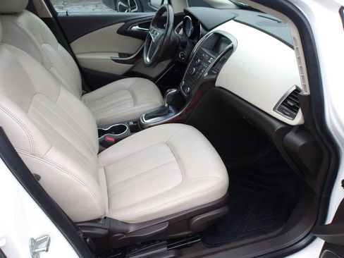 Used 2016 Buick Verano Leather w/ Experience Buick Package FWD image 28