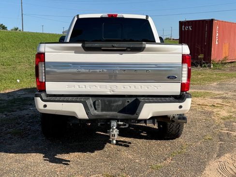 Used 2018 Ford F350 Limited w/ FX4 4x4 Off Road Package image 4