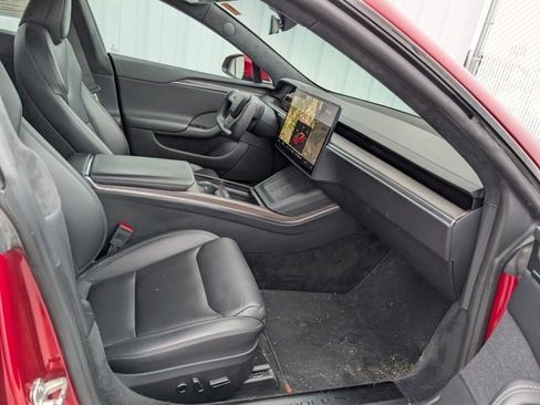Used 2023 Tesla Model S Standard Range image 18