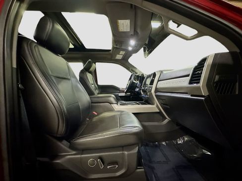 Used 2019 Ford F250 Lariat image 37