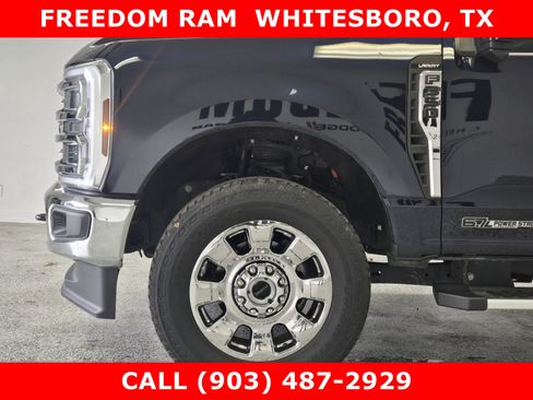 Used 2025 Ford F350 Lariat w/ Chrome Package image 6