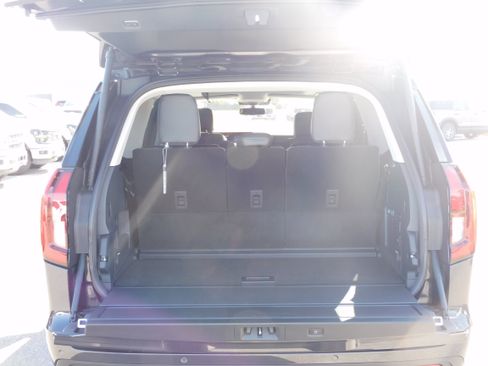 New 2025 Ford Expedition Platinum image 7